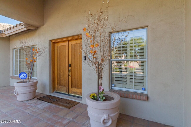 Building Photo - 601 W San Marcos Dr