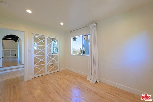 Building Photo - 11764 Laurelcrest Dr