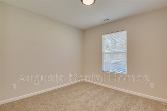 Building Photo - 4851 Jasmine Way