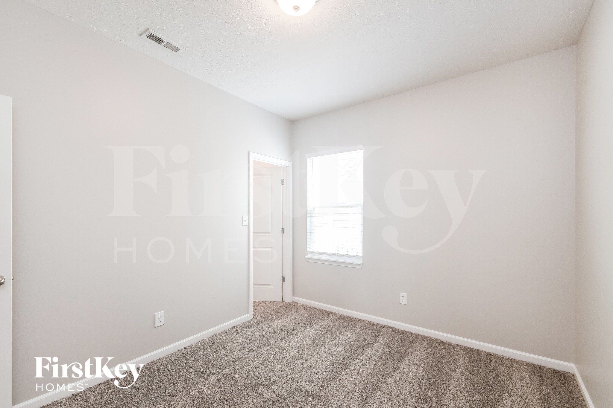Building Photo - 5887 Aldridge Dr