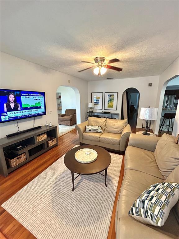 Building Photo - 3014 W Mason St