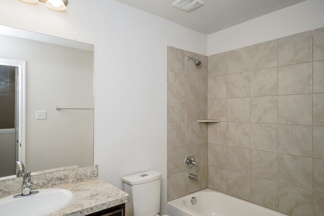 Building Photo - Somerset Trails - 9331 Green Flora Ct, San...