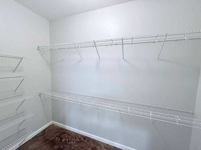 Building Photo - 101 Private Rd 4017