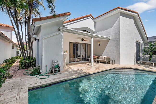 Building Photo - 5850 NW 21st Ave
