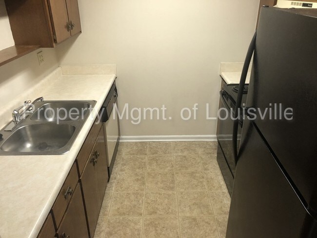 Building Photo - 2BD/2BA Apartment