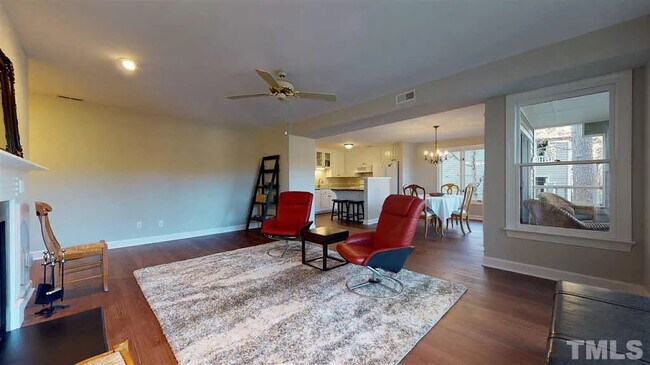 Building Photo - 329 Glen Echo Ln