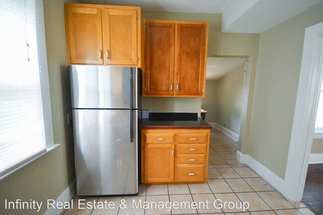 Building Photo - 2 br, 1 bath House - 907 4th Ave NW