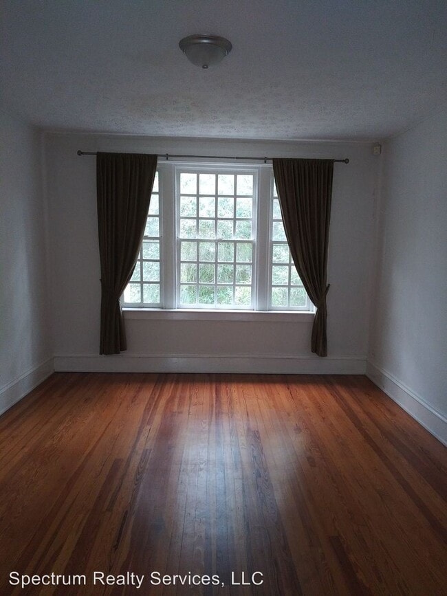 Building Photo - 3 br, 1 bath House - 1617 Riverside Avenue