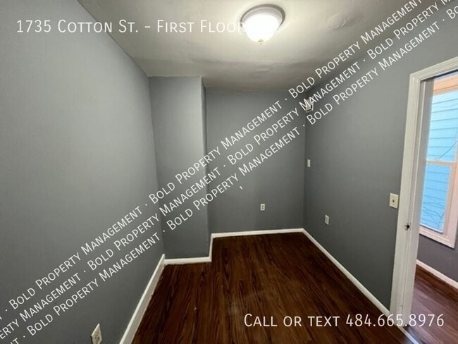 Building Photo - 1735 Cotton St