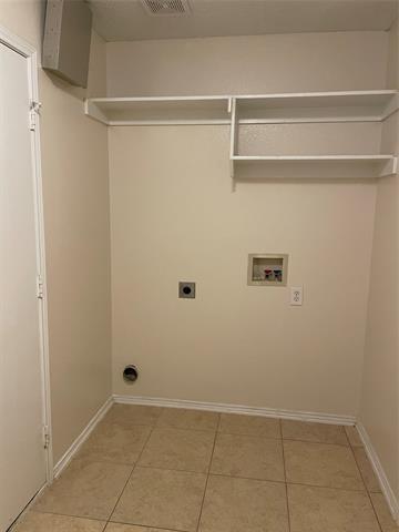 Building Photo - 817 Parkhill Dr