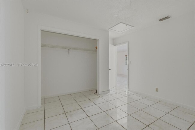 Building Photo - 2140 NW 21st Terrace