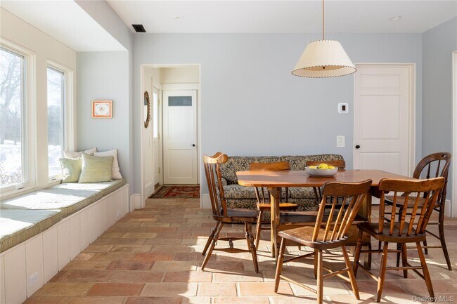 Building Photo - 2840 Stars Rd