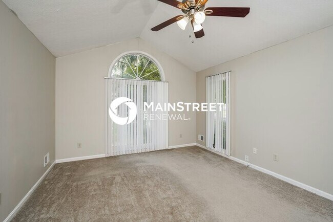 Building Photo - 3 Bedroom Pet-Friendly Home in Louisville,...