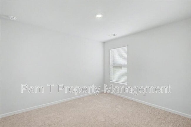 Building Photo - 567 Turpentine Trl