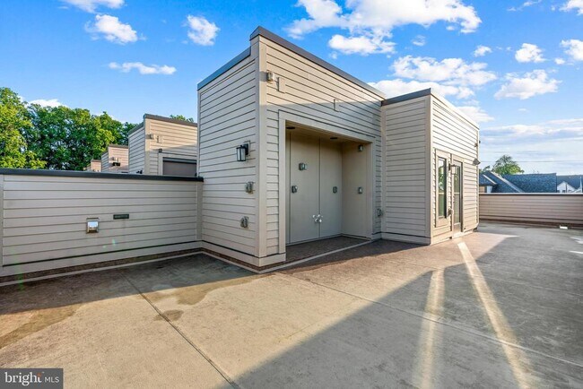 Building Photo - 158 Winsome Cir