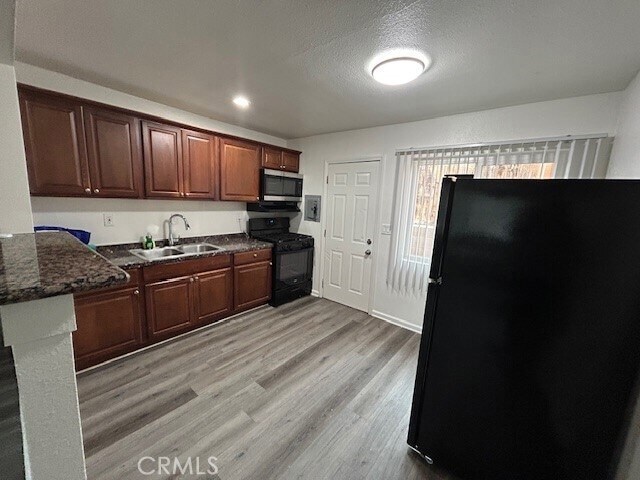 Building Photo - 37067 Bankside Dr