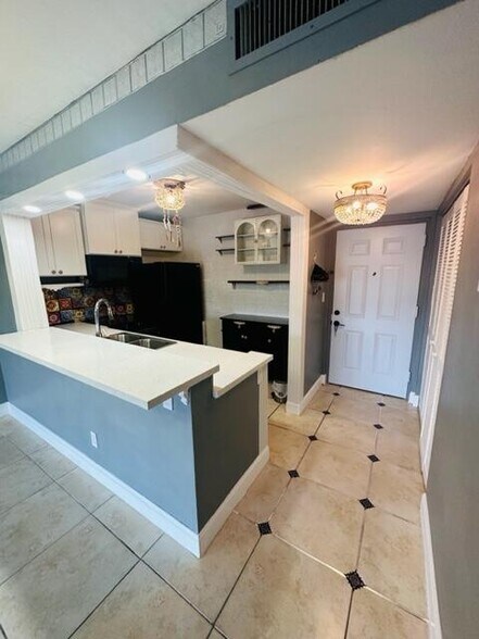 Building Photo - 4147 NW 90th Ave