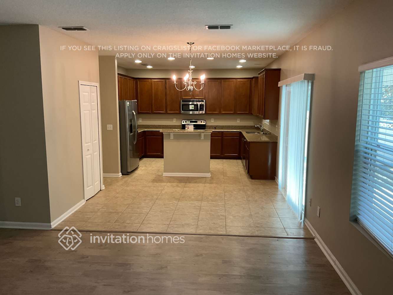 Building Photo - 195 N Aberdeenshire Dr