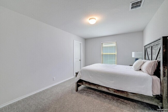 Building Photo - 14468 Gecko Lndg