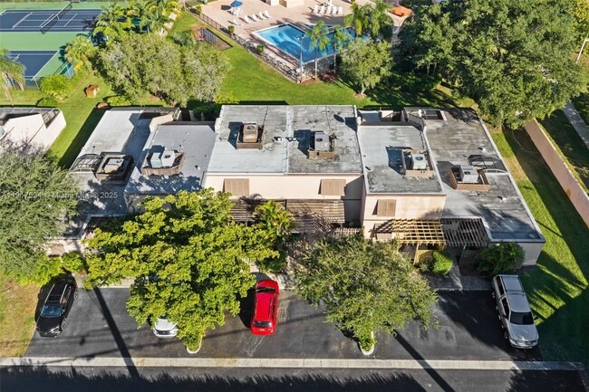 Building Photo - 1017 NW 124th Ave