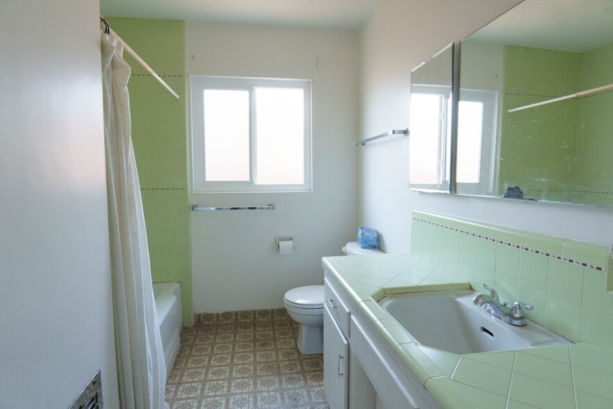 Building Photo - 6331 Connie Dr