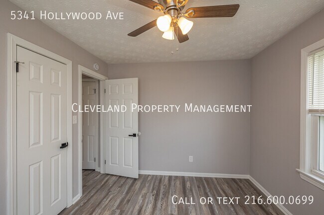 Building Photo - 5341 Hollywood Ave