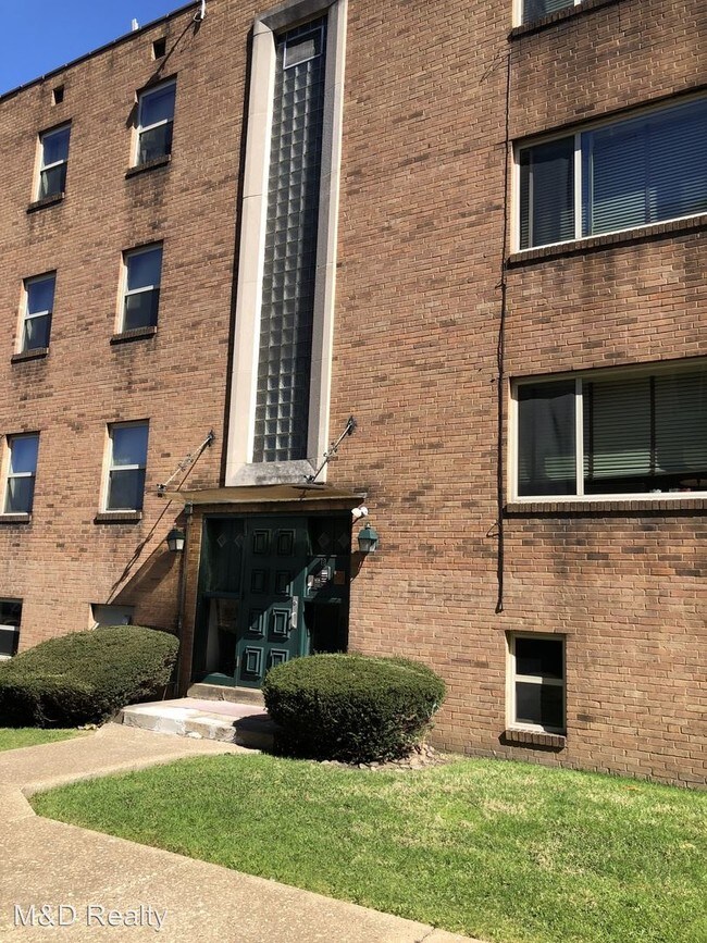 Primary Photo - 2 br, 1 bath Apartment - 5604 Fifth Avenue