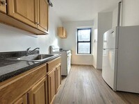 Building Photo - 1 bedroom in BRONX NY 10458