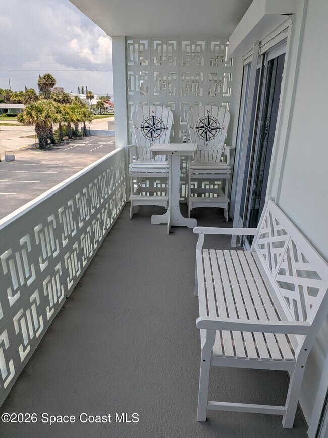 Building Photo - 4800 Ocean Beach Blvd
