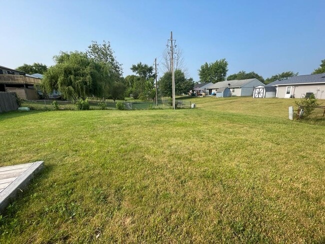 Building Photo - 5249 Yucatan Dr