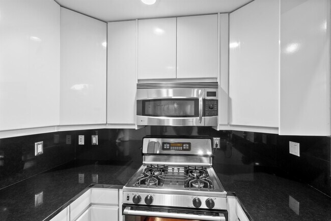 Building Photo - 169 Price Ct