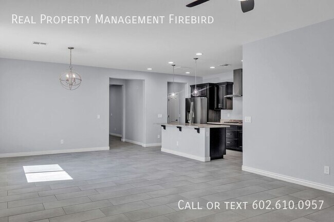 Building Photo - 30817 N 25th Dr