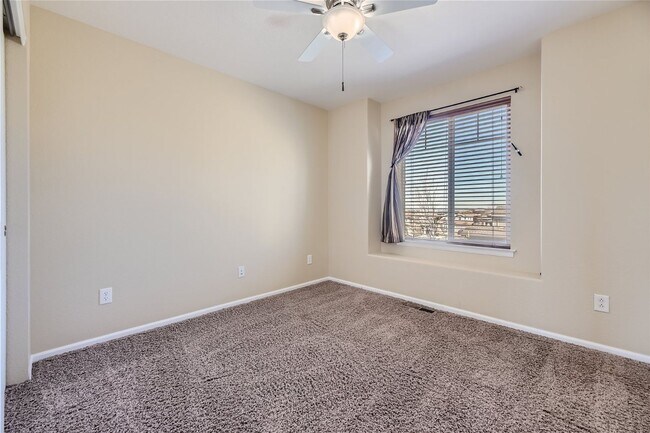 Building Photo - 4 Bedroom Single Family Home For Rent in Highlands Ranch