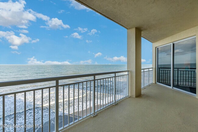 Building Photo - 1025 Jimmy Buffett Mem Hwy