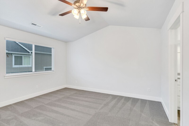 Building Photo - 1613 N 3740 W