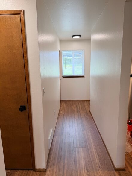 Building Photo - 1045 3rd Ave