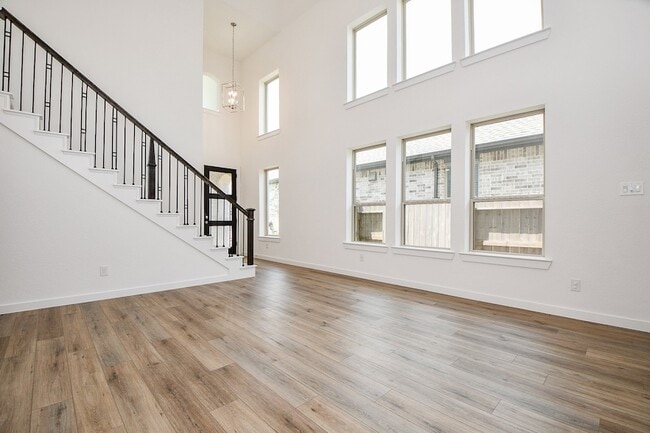 Building Photo - 943 Malibu Shr Ln