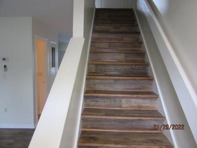 Building Photo - 5031 Chateau Ave