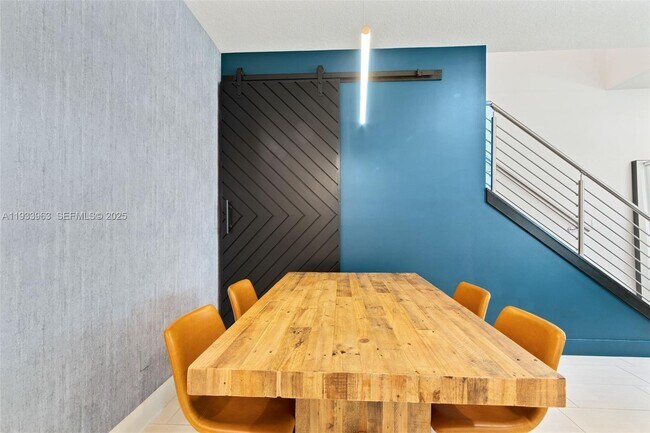 Building Photo - 5180 Eucalyptus Dr