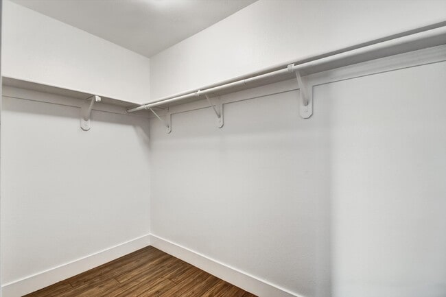 Building Photo - 1107 66th St