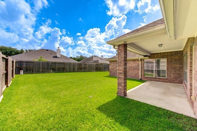 Building Photo - 5115 Trevors Trace Ln