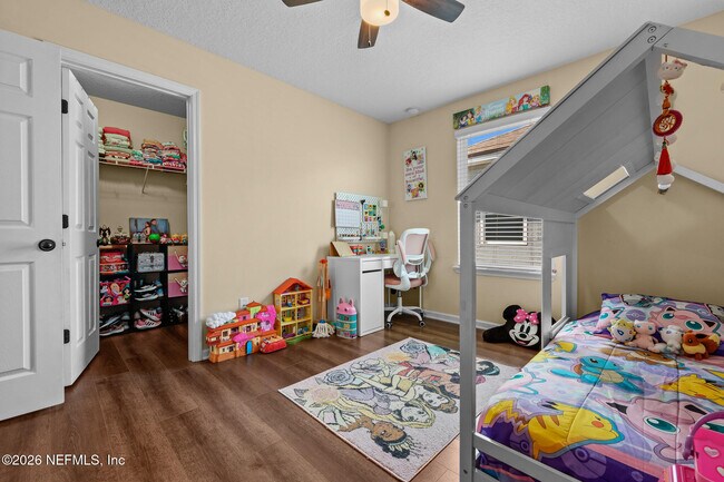 Building Photo - 7039 Crispin Cove Dr