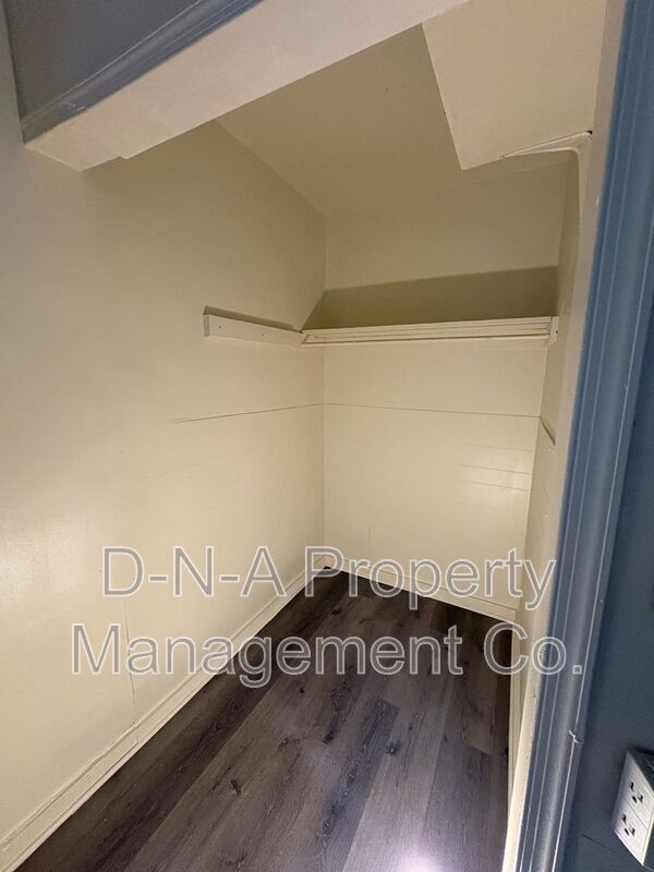 Building Photo - 3910 PA-447