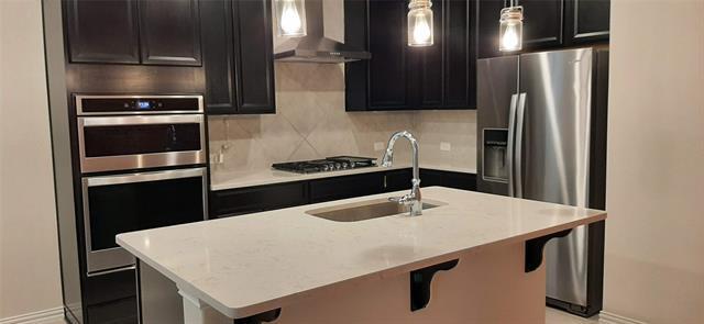 Building Photo - 325 Kennewick Dr