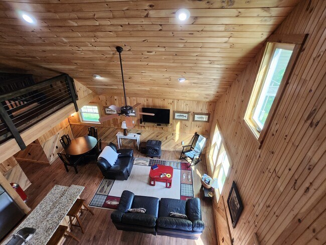 Building Photo - 2650 Hickory Nut Gap Rd