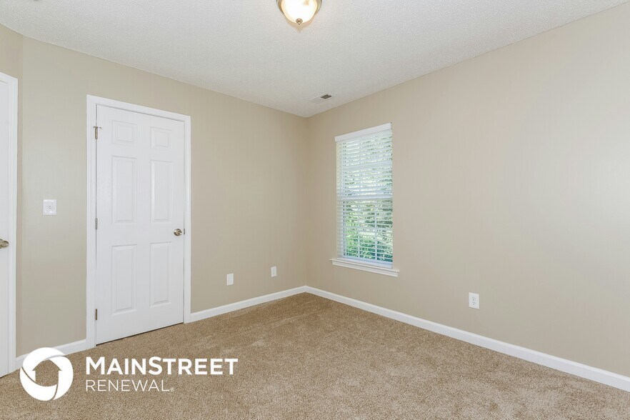 Building Photo - 12423 Autumn Blaze Dr