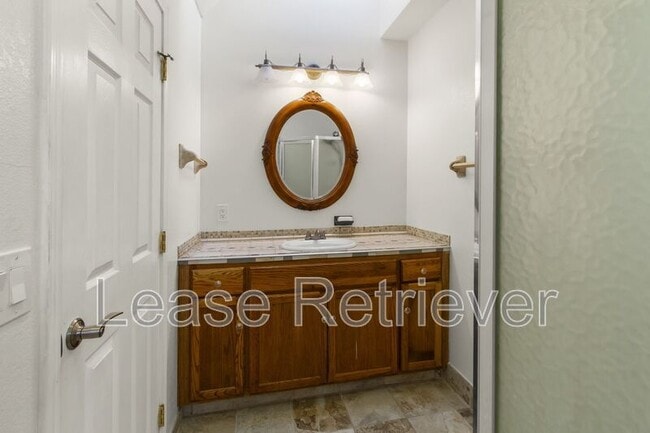 Building Photo - 1233 Fulton St