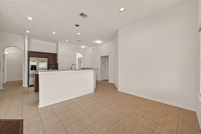 Building Photo - 9202 Sorrell Hollow Ln