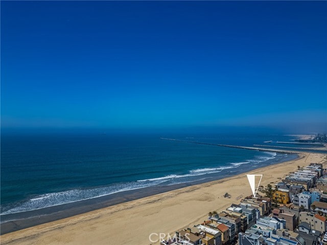 Building Photo - 87 Surfside Ave.