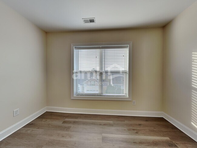 Building Photo - 336 Plott Hound Ln